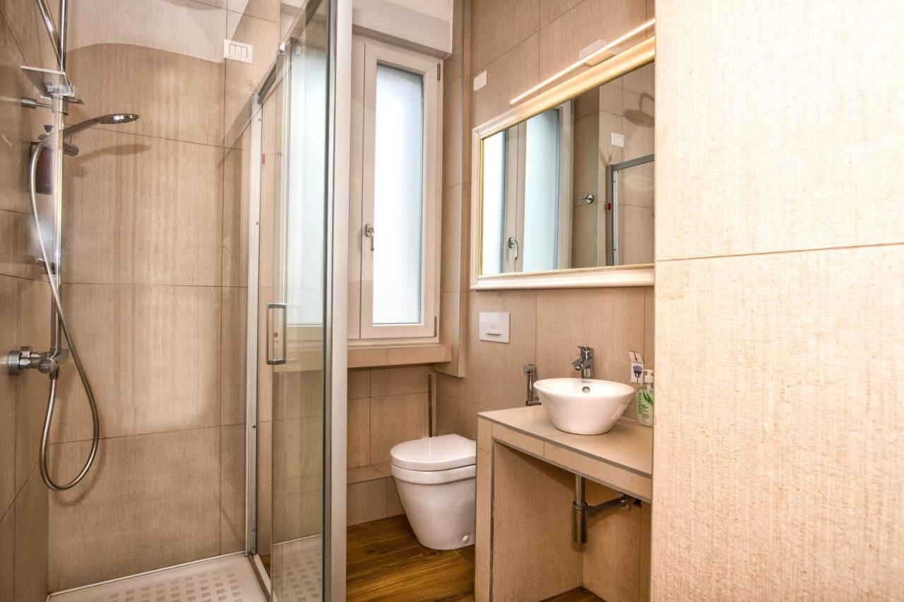 Luxury Flat By Central Station / Unique View ميلان المظهر الخارجي الصورة